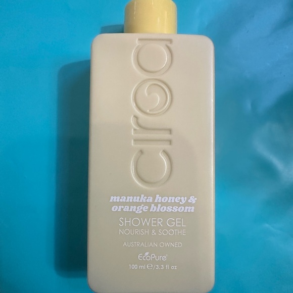 Ciroa Australia Manuka Honey Body Care Set - Picture 6 of 8